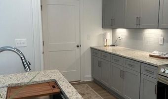 322 Heron St, Ball Ground, GA 30107