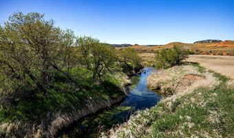 206 Lower Red Water Creek Rd, Beulah, WY 82712