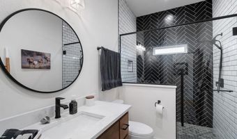 800 Fox Rd, Millsap, TX 76066