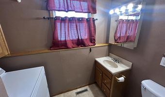 610 NE 19th Ave, Aberdeen, SD 57401