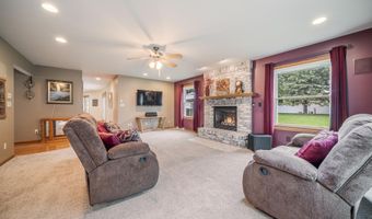 N9640 GINA Drive, Appleton, WI 54915