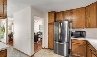7165 Upper 157th St W, Apple Valley, MN 55124