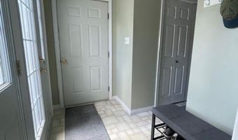 14 Grandview Dr, Berlin, NH 03570