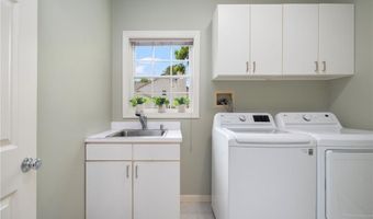 95 River Farm Dr, East Greenwich, RI 02818