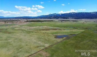 10130 Round Valley Rd, Cascade, ID 83611