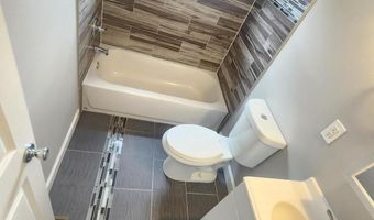 1827 MCCULLOH St, Baltimore, MD 21217