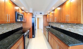 20185 E Country Club Dr 1105, Aventura, FL 33180