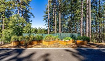 1155 Las Posadas Rd, Angwin, CA 94508