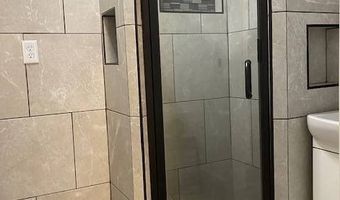 213 M St, Aurora, NE 68818