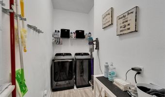 6412 MAYRA SHORES Ln, Apollo Beach, FL 33572