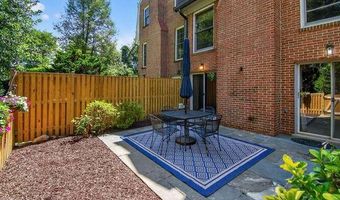 5103 SENTINEL Dr 33, Bethesda, MD 20816