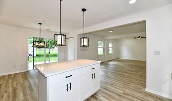 1005 Cardinal Way, Anderson, IN 46011