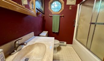 632 Oceola Dr, Algonquin, IL 60102