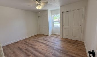 911 S 4th St, Artesia, NM 88210