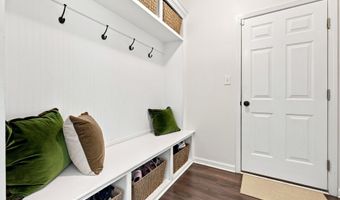 4209 Parliament Way, Avon, IN 46123