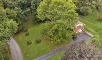 25 Baker Dr, Asheville, NC 28806