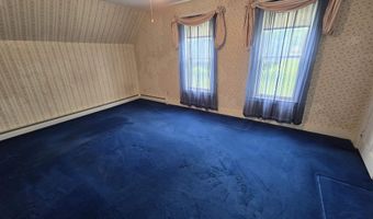 144 W Cobble Hill Rd, Barre, VT 05641