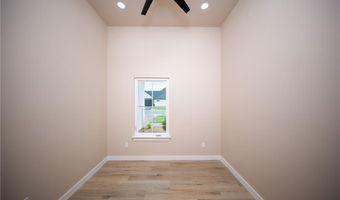 330 Alazan Ln, Alamo, TX 78516