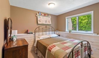13631 36th St NW, Annandale, MN 55302
