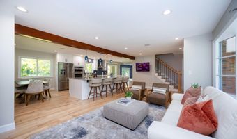 5120 Hensley Dr, Ann Arbor, MI 48103