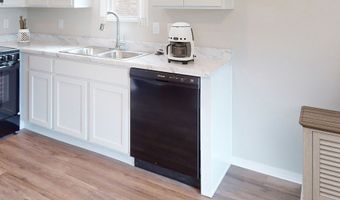 6805 SW Dignity St, Bentonville, AR 72713