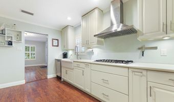 1986 Greater Ave, Biloxi, MS 39531