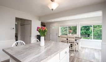6810 Pierce St, Allendale, MI 49401