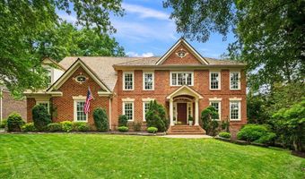 3801 WASHINGTON WOODS Dr, Alexandria, VA 22309