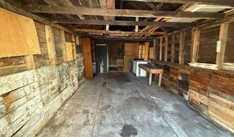 117 S Elm St, Adams, WI 53910