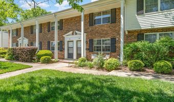 1002 Willow Dr 58, Chapel Hill, NC 27514