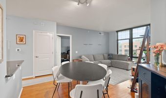 1021 N GARFIELD St 517, Arlington, VA 22201