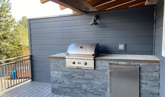 1215 NW Portland Ave, Bend, OR 97703