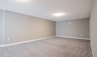 2801 SW Prairie Trail Pkwy, Ankeny, IA 50023