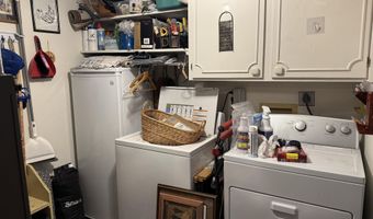 1703 E 14Th St 18, Atlantic, IA 50022