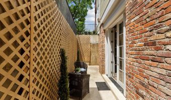 3350 17TH St NW T2, Washington, DC 20010