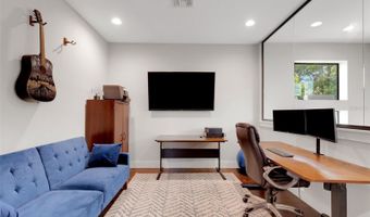 2512 N WESTMORELAND Dr, Orlando, FL 32804