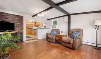 3 Sheffield St, Warwick, RI 02889