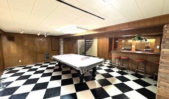 21 Eastwood Rd, Bridgeport, CT 06606