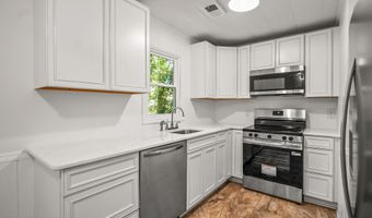 2905 Third St, Beaufort, SC 29902
