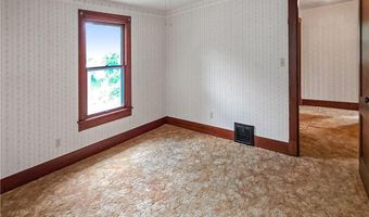 213 W 2nd St, Alma, MO 64001