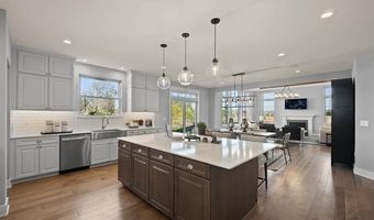 3664 Kinsley Blvd, Ann Arbor, MI 48105