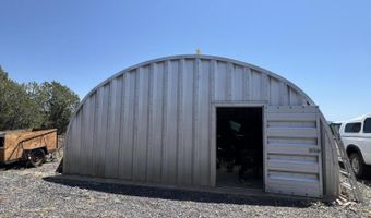 1496 W Picacho Dr, Ash Fork, AZ 86320