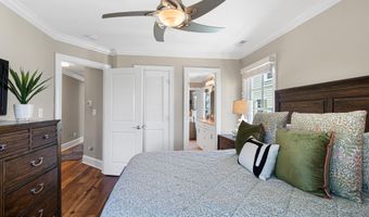 223 Sound Side Dr, Atlantic Beach, NC 28512