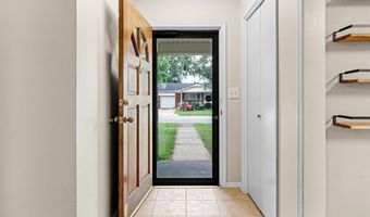 2406 SE 15Th St, Bentonville, AR 72712