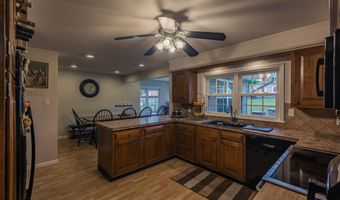 109 Golf Course Rd, Amsterdam, NY 12010