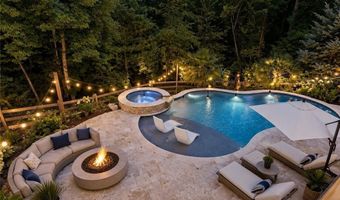 6234 Eagles Crest Dr NW, Acworth, GA 30101
