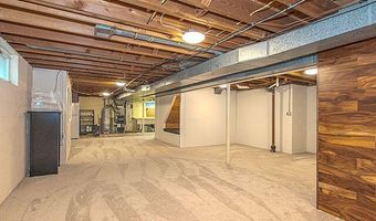 1516 Arborview Blvd, Ann Arbor, MI 48103