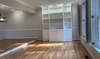 9715 WHITLEY PARK Pl #TH-11, Bethesda, MD 20814