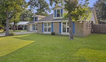 103 Barcelona Ct, Bay St. Louis, MS 39520