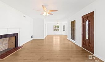402 E Poplar St, Atmore, AL 36502